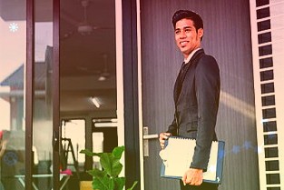 公牛集团603195点评报告：一季度收入+20%加速拓展新能源、智能家居